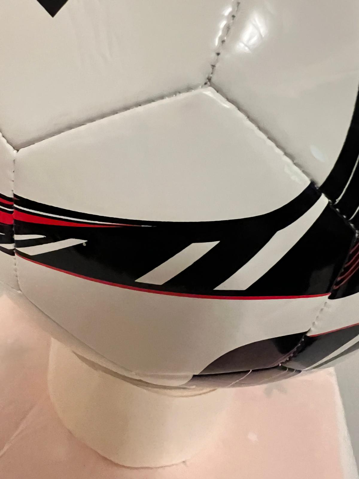 Turbo Speed Soccer Ball - Elevate Your Game - Image 4
